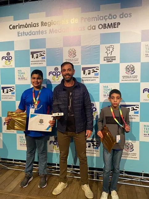 ESTUDANTES DE GUAÇUÍ CONQUISTAM MEDALHAS NA OBMEP 2024