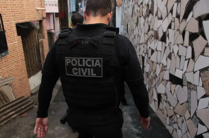 Homem é preso por tráfico de drogas no Centro de Salvador