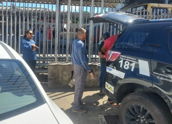 A prisão ocorreu na estação rodoviária, durante ações da Operação VITA - 26/08/2025 - Fonte/Crédito: Ascom - PCBA