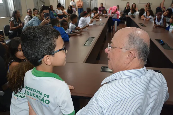 Estudantes do CEB visitam a Prefeitura e conhecem de perto a gestão da cidade