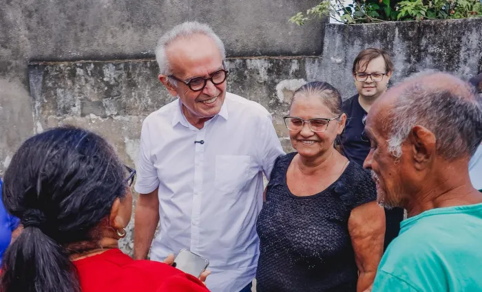 Cícero Lucena entrega mais 120 ruas e celebra marco de mais de mil vias pavimentadas em João Pessoa