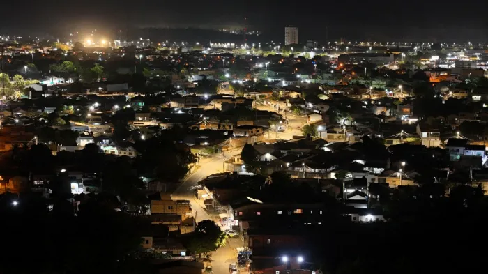 Ilumina Marabá: Programa chega à Folha 12 e alegra a vida dos moradores com mais segurança e claridade