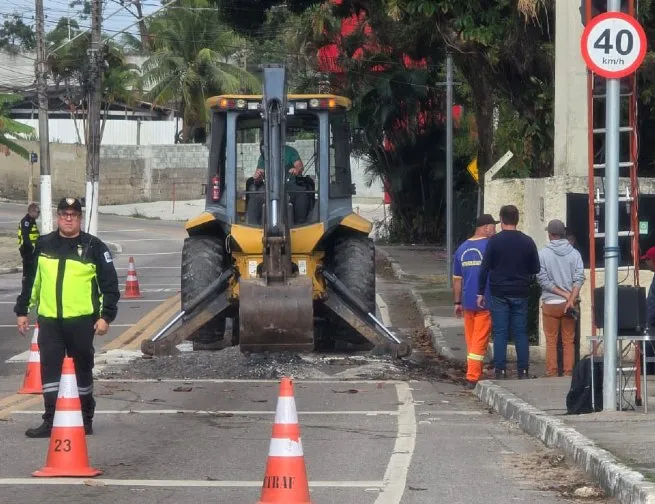 Prefeitura de São Sebastião retira travessia elevada na Praia Preta para melhorar fluidez no trânsito