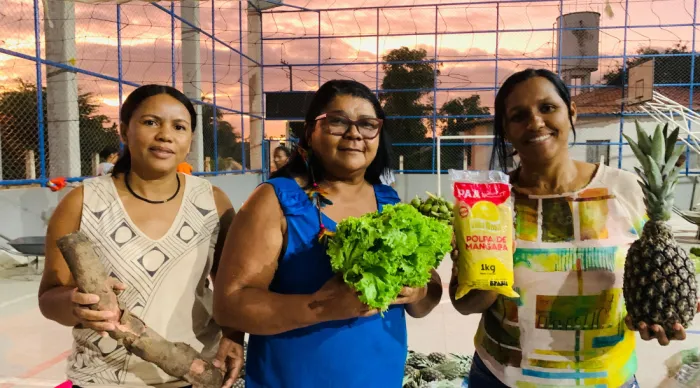 Seasic entrega cerca de 5 toneladas de alimentos para indígenas Kariri Xocó em Porto da Folha