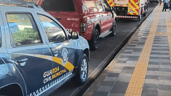 GCM conduz menor à Delegacia por facadas em mulheres no terminal