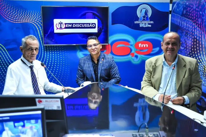 ‘Em Discussão’ aborda políticas sobre garantias legais para proteção da pessoa idosa