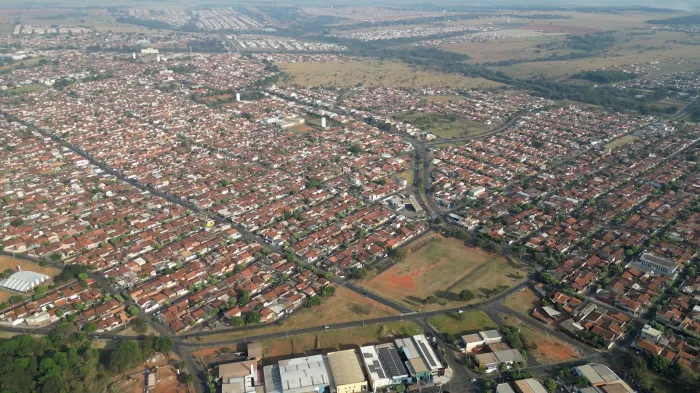 Projeto prevê IPTU 2026 com isenções e descontos para contribuintes