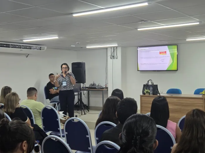 Encontro promovido pelo Hospital Regional de Patos debate assistência nutricional para pacientes graves