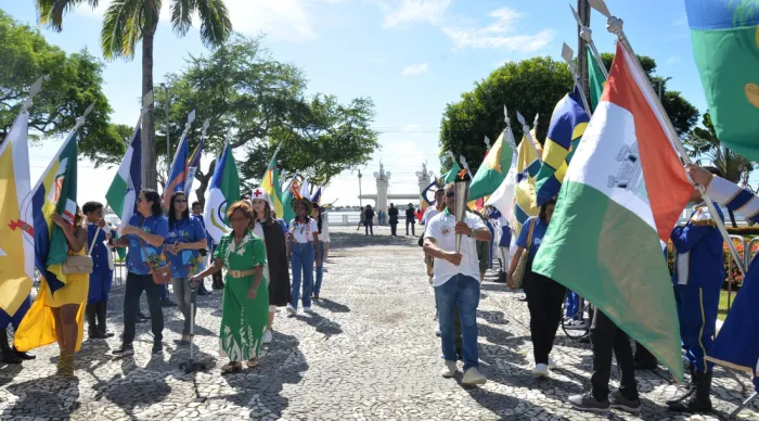 Sergipe abre Semana da Pátria com 88ª Corrida do Fogo Simbólico