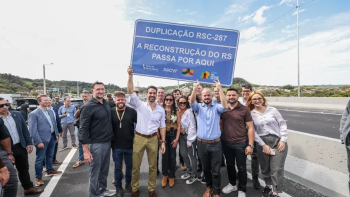 Governador Eduardo Leite entrega seis quilômetros duplicados da RSC-287 em Santa Cruz do Sul e Tabaí