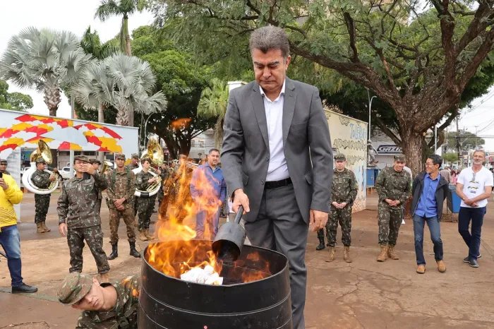 Prefeitura abre Semana com o prefeito destacando a importância do patriotismo