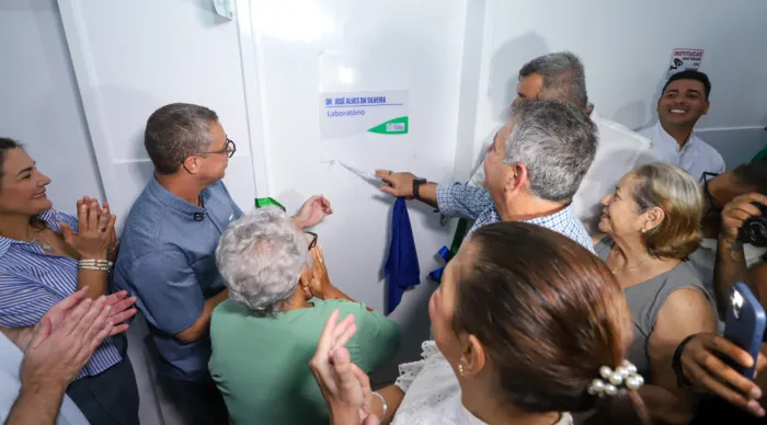 Governador Fábio Mitidieri vistoria obras em Itabaianinha