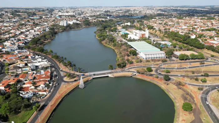 Projeto revisa planta genérica e reduz alíquota do IPTU