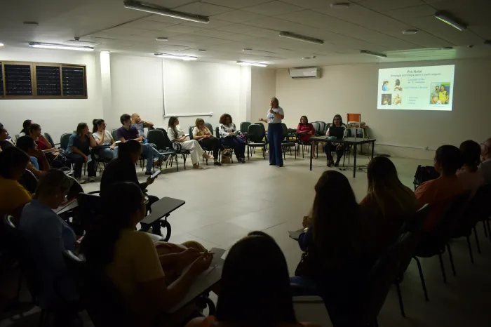 Oficina de atualização técnica fortalece Rede de Atenção Materno-Infantil em Alagoinhas