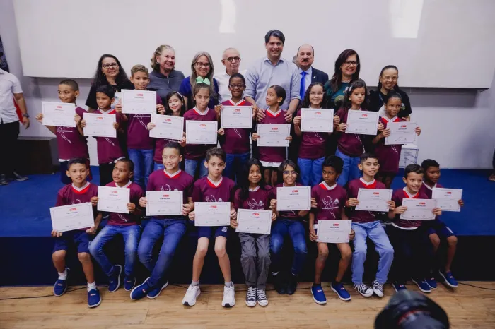 Cícero Lucena anuncia alunos da Rede Municipal selecionados para seletiva da Escola do Teatro Bolshoi, em Joinville