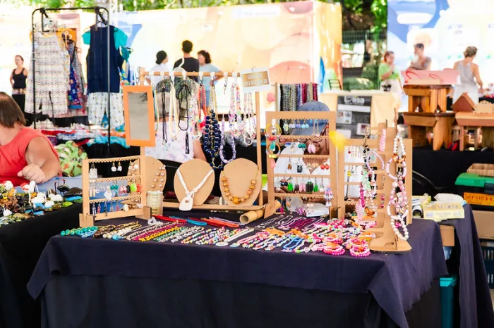 Feira de Economia Criativa reúne cultura e empreendedorismo em Bertioga