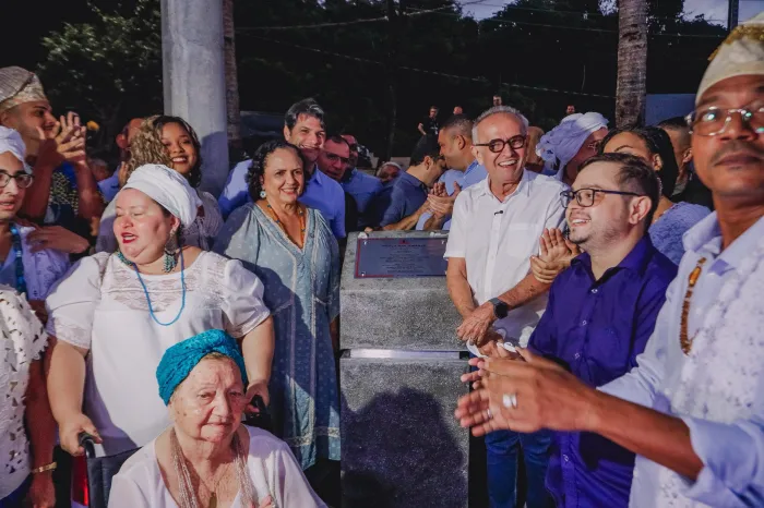 Cícero Lucena inaugura nova Praça de Iemanjá e destaca valorização cultural, religiosa e turística do Cabo Branco