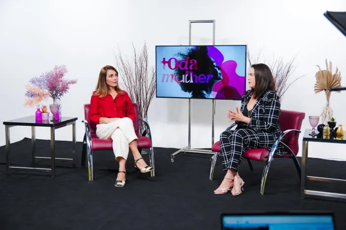 Jornalista Márcia Carvalho conversou com a psicóloga Evelyn Lindholm, no programa 'Toda Mulher', da TV Assembleia