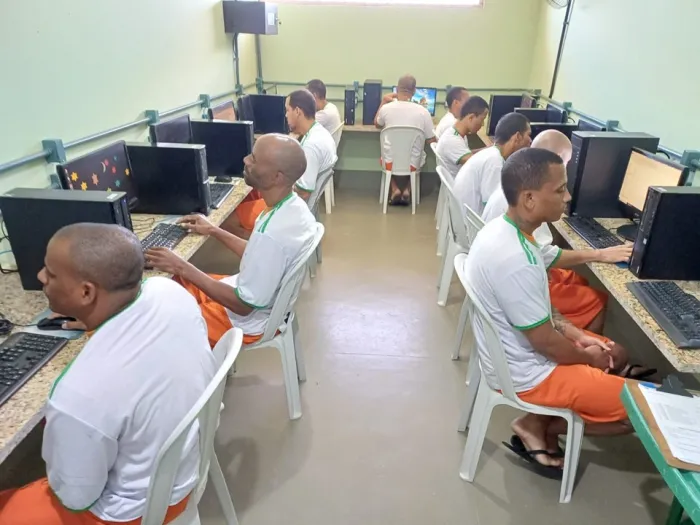 Parceria fortalece educação de pessoas privadas de liberdade no Espírito Santo