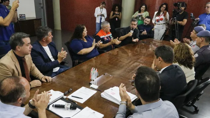 Prefeito anuncia pacote de medidas que reforçam a segurança pública