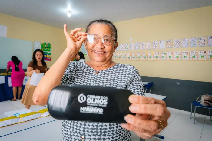 Cuidar dos Olhos: Governo entrega quase 700 óculos em Junco do Maranhão e Amapá do Maranhão