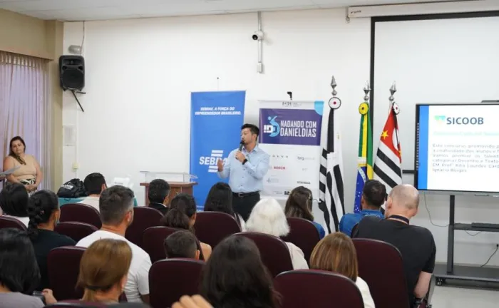Alunos da rede municipal de Atibaia participam de Concurso Cultural Sicoob