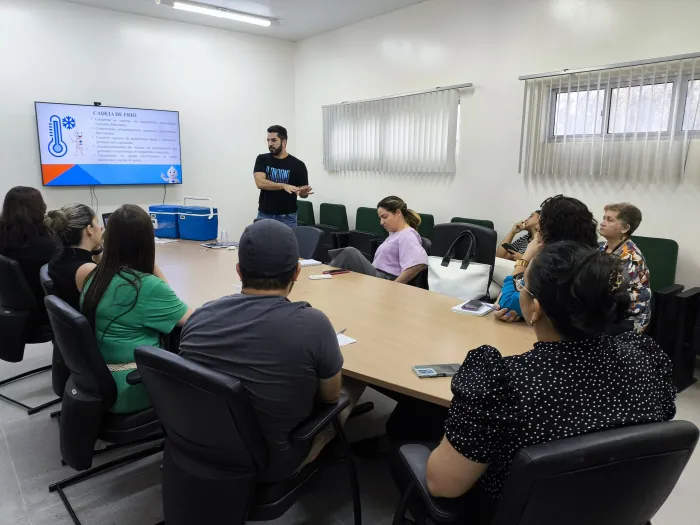 Profissionais de saúde do sistema prisional da Capital são capacitados para intensificar vacinação de detentos