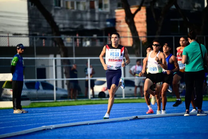 Estudante da Rede Pública Estadual conquista medalha de ouro nos 5000m e é classificado para o Campeonato Sul-Americano Sub-20 no Peru