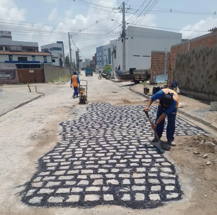 Diversos bairros de João Pessoa vão receber serviços da Operação Tapa-buraco nesta terça-feira
