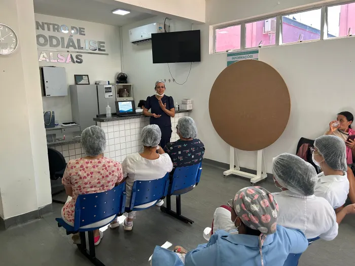 Governo promove treinamento sobre prevenção de infecções em cateteres no Centro de Hemodiálise de Balsas