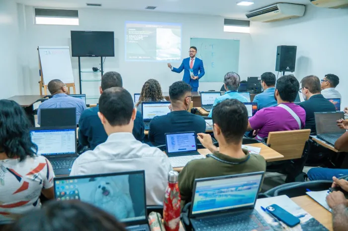 Escola do Legislativo promove curso sobre Inteligência Artificial aplicada ao Parlamento Estadual