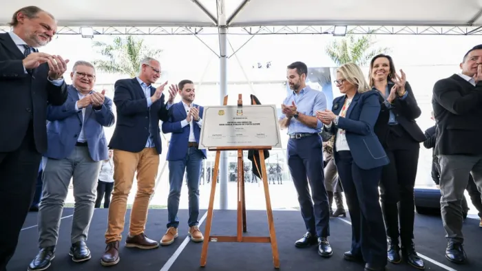 Governador Eduardo Leite inaugura obra histórica de readequação da Cadeia Pública de Porto Alegre
