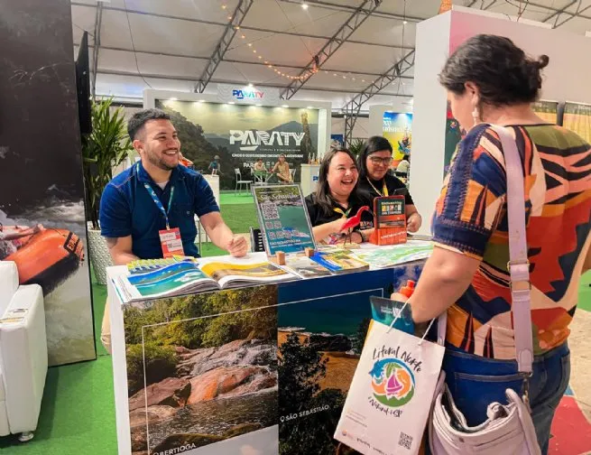 Prefeitura de São Sebastião participa da Feira de Turismo ABETA Summit 2025 em Caraguatatuba