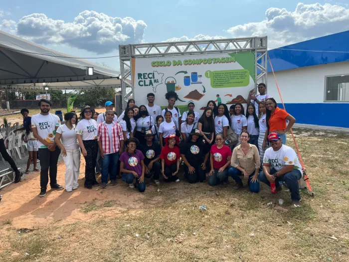 Agem realiza ações de reciclagem, compostagem e reflorestamento durante a Expoema 2025