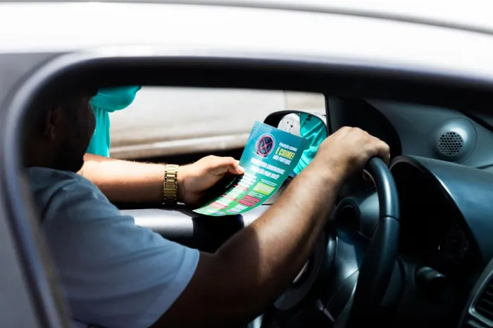 Candeias: Prefeitura reforça combate à poluição sonora com blitz educativa no centro da cidade