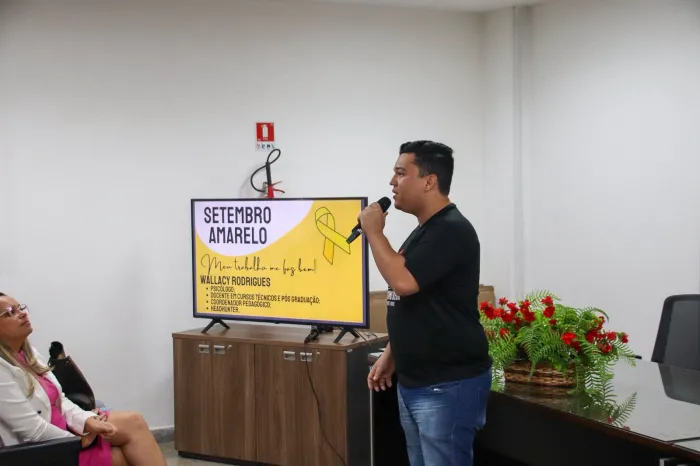 SES promove ação da campanha Setembro Amarelo para servidores da sede