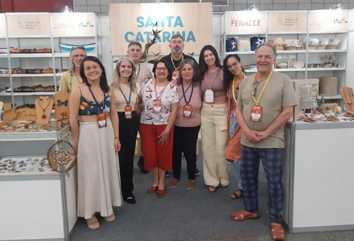Artesãos catarinenses participam de feira nacional em Fortaleza no Ceará