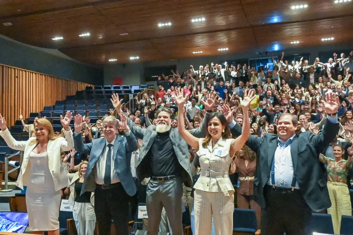 CLDF comemora 65 anos do Hospital de Base de Brasília