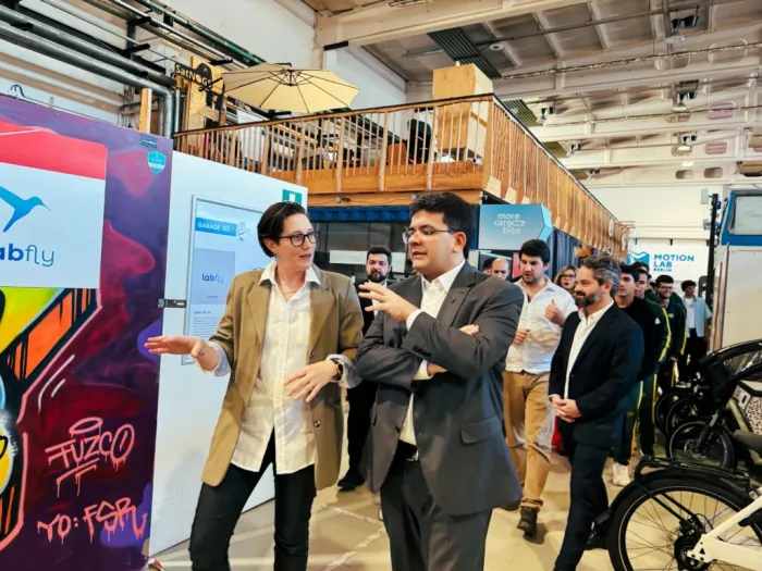 Rafael Fonteles acompanha experiência de alunos piauienses no Motion Lab, referência em inovação na Alemanha