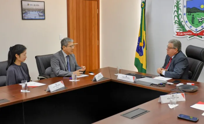 João Azevêdo apresenta oportunidades de investimentos na Paraíba a cônsul do Japão no Nordeste