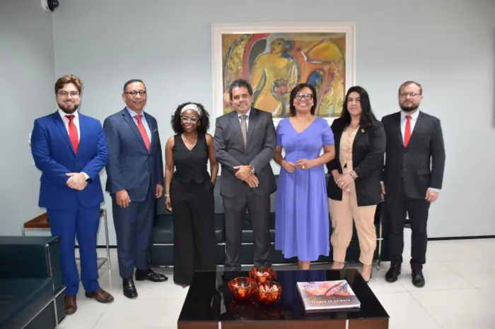 PGJ recebeu visita de cortesia de juíza de Angola