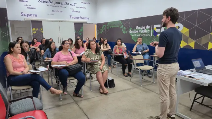 EGP promove curso de Tradução em Atendimento com IA para servidores