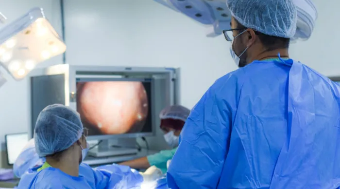 Opera Sergipe alcança marca de 100 cirurgias de endometriose e transforma a vida de mulheres em todo o estado
