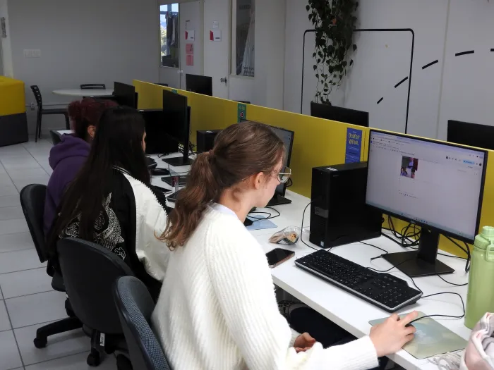 Udesc lança edital com 1.003 vagas para transferência, reingresso e retorno diplomado