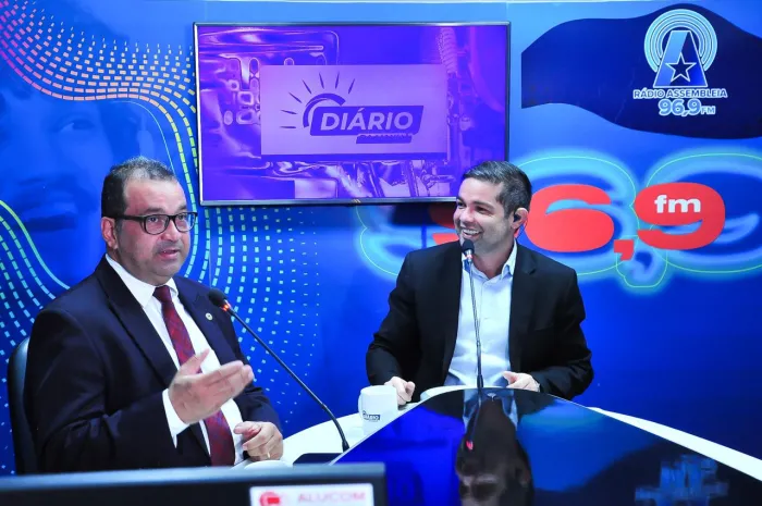 Adelmo Soares destaca, no ‘Diário da Manhã’, sua atuação parlamentar e o alcance do ‘Maranhão Livre da Fome’