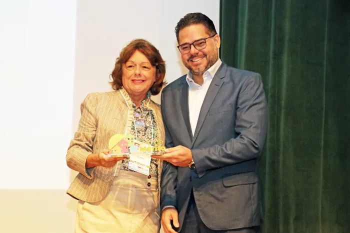 Prefeitura recebe dois prêmios no encerramento do 72º Fórum Nacional de Habitação de Interesse Social