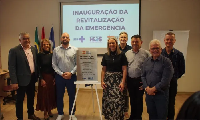 Governo do Estado inaugura revitalização da Emergência do Hospital Regional Hans Dieter Schmidt, em Joinville