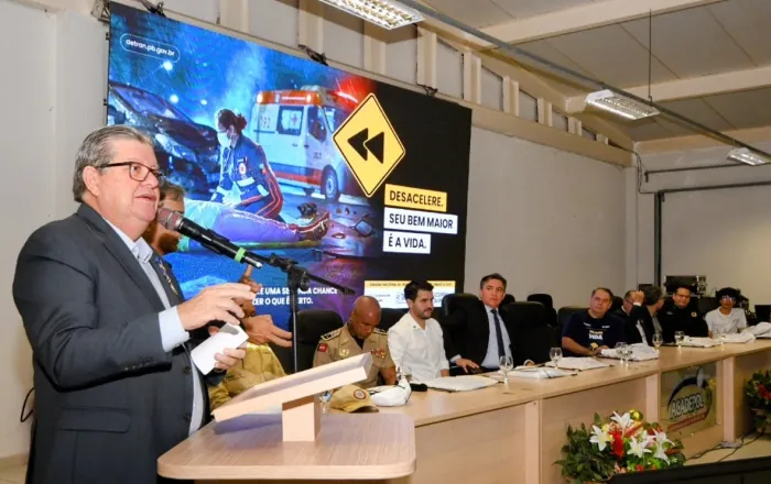 João Azevêdo abre Semana Nacional de Trânsito e entrega premiações do Desafio Nota 1000 a estudantes da rede estadual