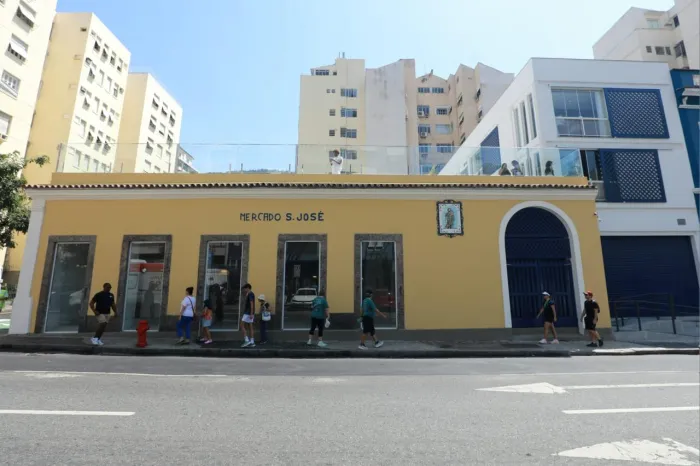 O popular Mercadinho São José volta a funcionar após sete anos fechado - Marcos de Paula/Prefeitura do Rio