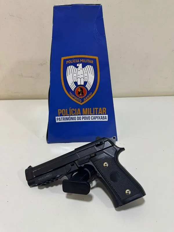 10º BPM apreende drogas e simulacro de arma de fogo em Guarapari